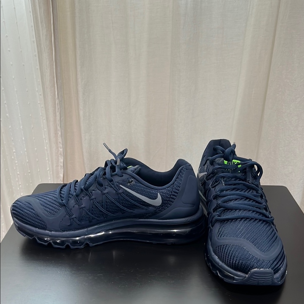 Nike Air Max 2015 Obsidian sneaker. Men’s 8.5 NWOT.